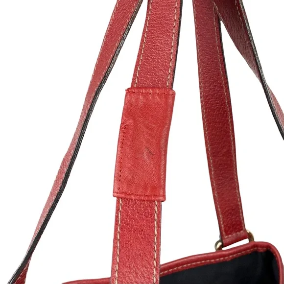 GUCCI Abbey Monogram Shoulder Bag - Picture 8 of 13